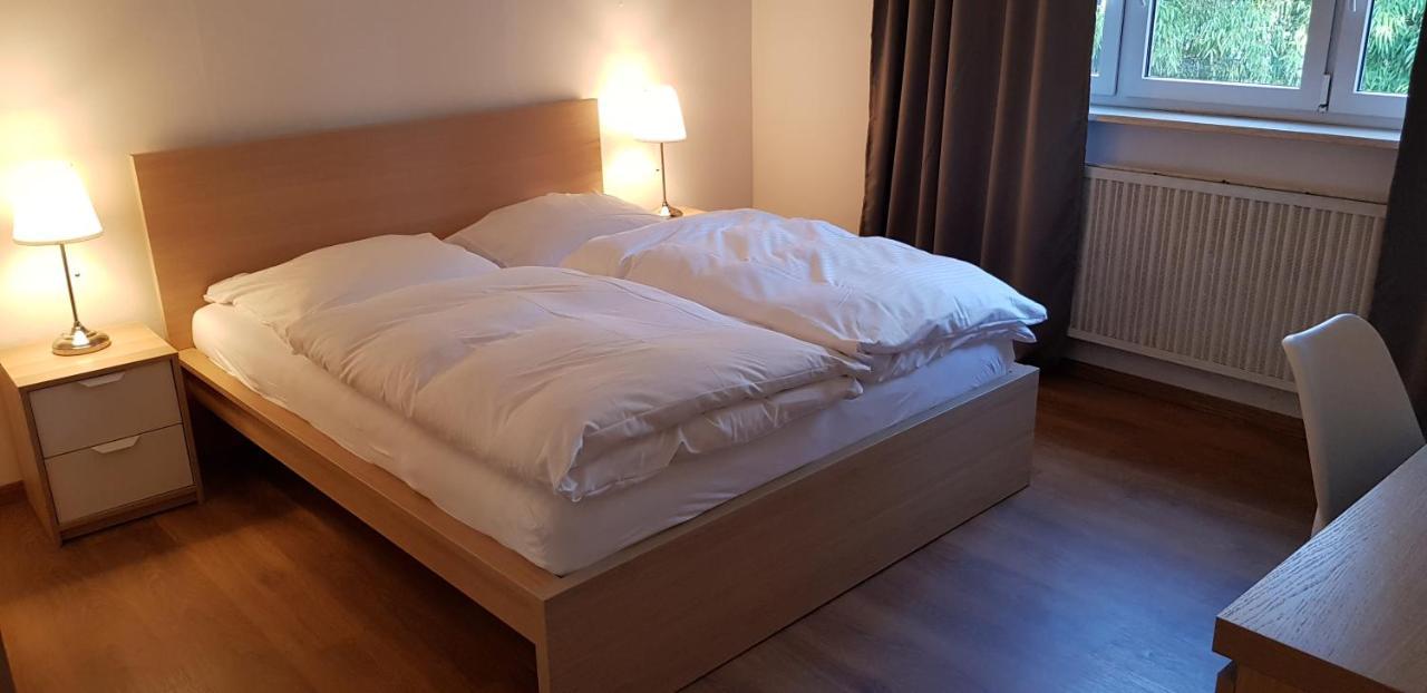 Hotel Kronberg ครอนแบร์ก อิม เทานุส ภายนอก รูปภาพ
